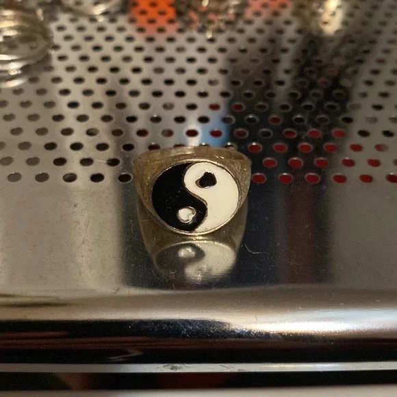 SELLING RINGS 💍💍💍💍 - Picture 3 of 16